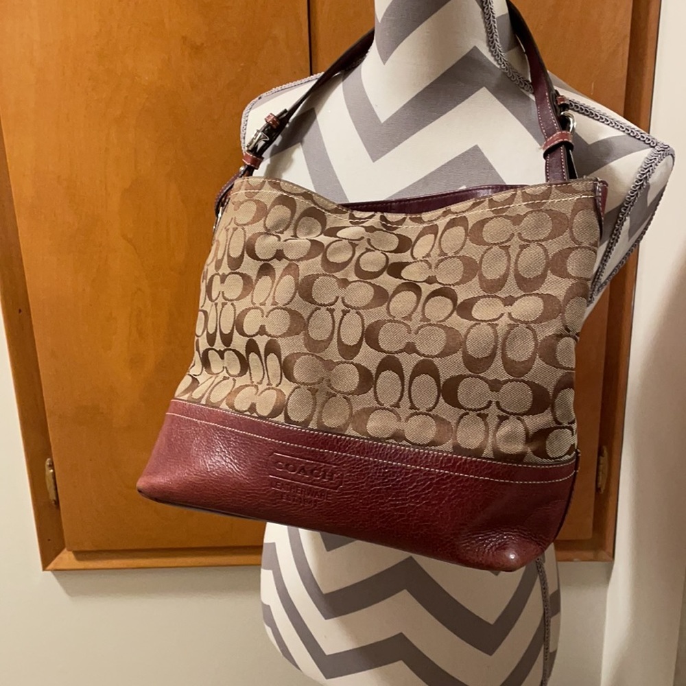 Coach Handbag - Picture 2 of 12